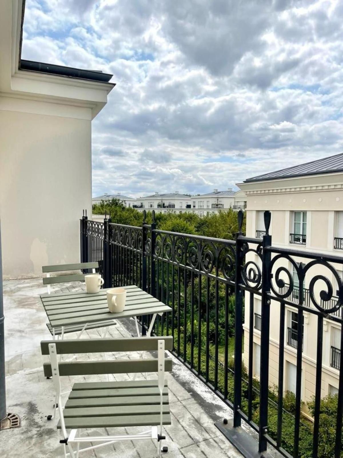 Suites Rive Gauche - 8Min De Disney - Chez Michel Serris Esterno foto